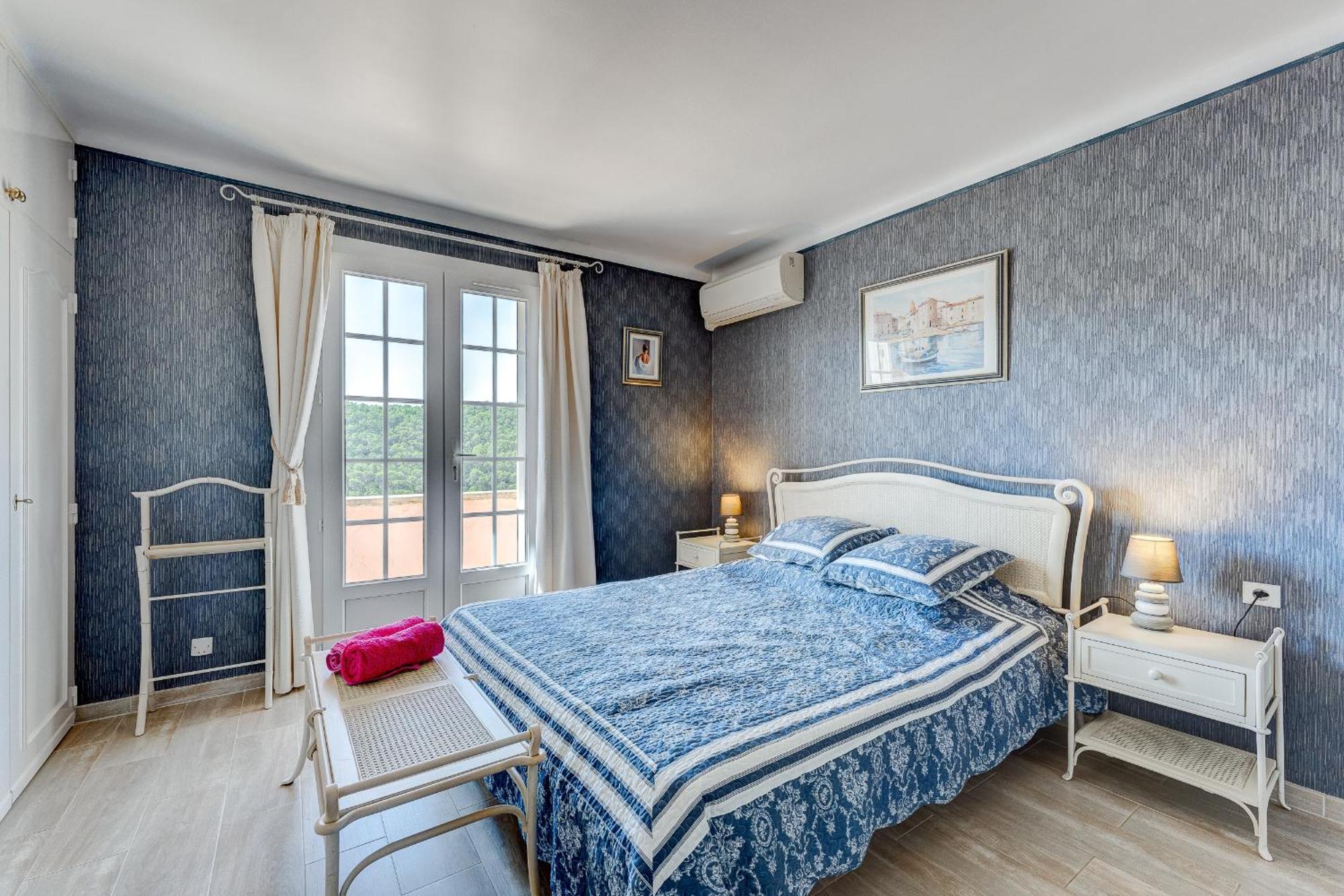 Villa Gilbert Vins-sur-Caramy Luaran gambar